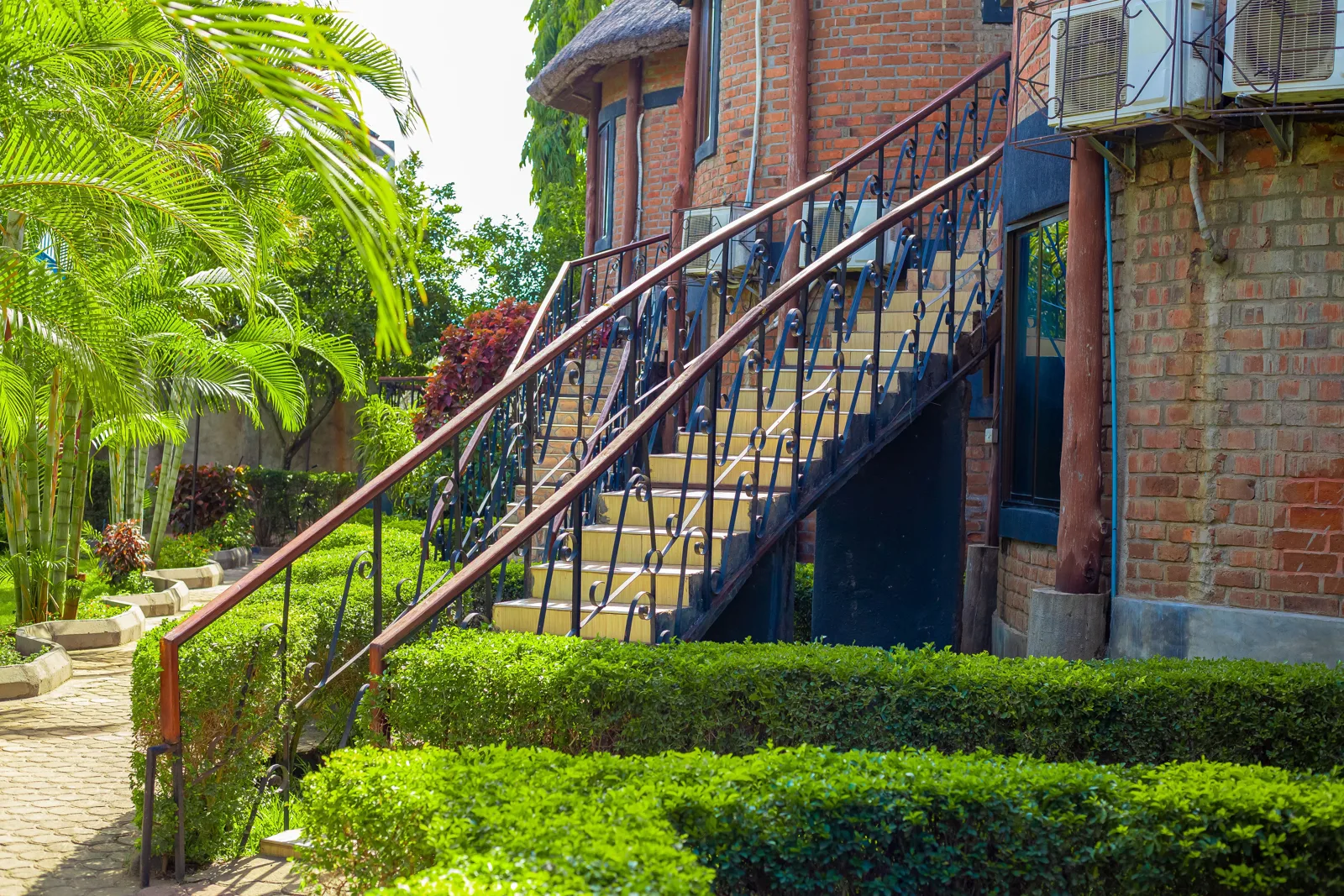 Rooms exterior